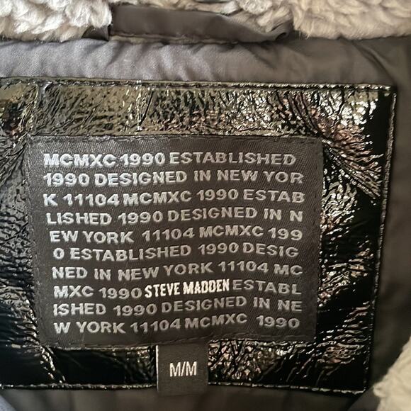 Steve Madden Women's Black Grey Quilted Fleece Snap-Up  Jacket  NWT Medium - Picture 7 of 10